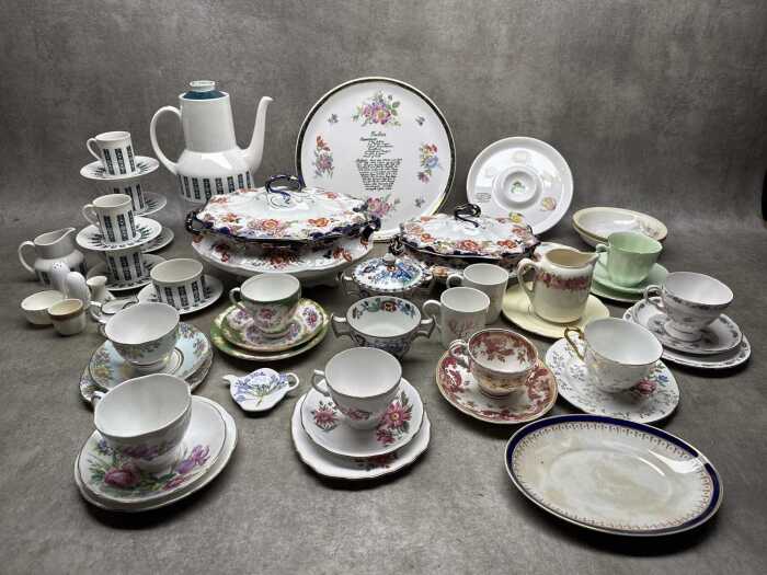 Assorted porcelain