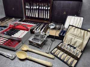 Assorted silver-plated cutlery - 3