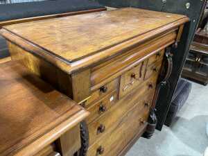 Victorian chest of drawers - 2