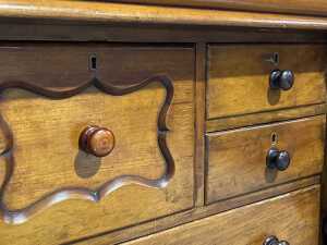 Victorian chest of drawers - 5