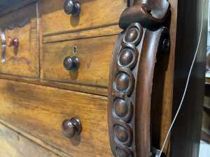 Victorian chest of drawers - 7