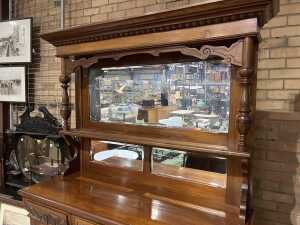Edwardian walnut sideboard - 2