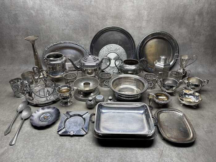 Silver plate and metalware items
