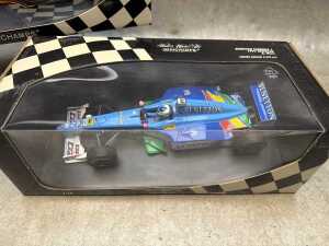 Two Minichamps 1999 and 2002 model cars - 3