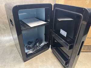 Mini fridge - new - 2