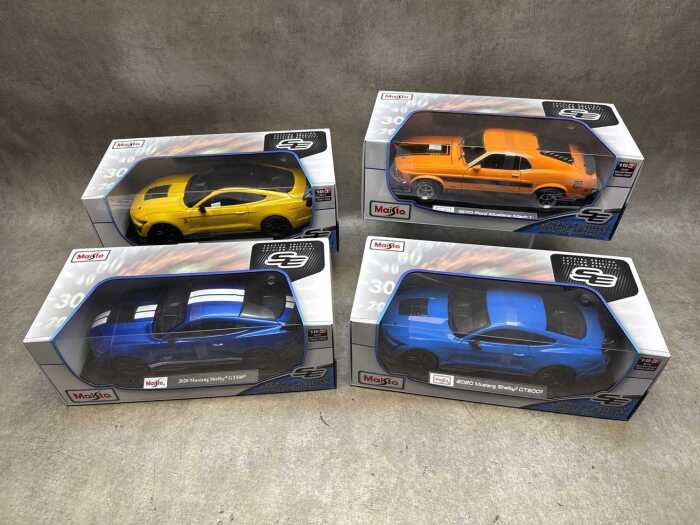Four Maisto special edition 1:18 scale die-cast model Ford Mustang cars