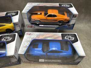 Four Maisto special edition 1:18 scale die-cast model Ford Mustang cars - 3