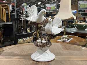 Capodimonte nesting doves ceramic figural group