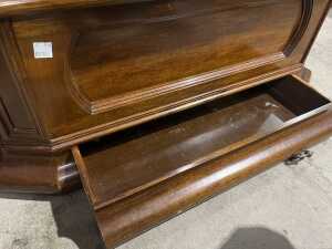 Timber blanket box - 4