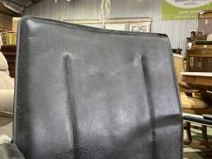 Modern black leather and chrome armchair - 4