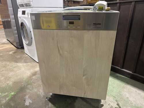 Miele G 5000 Active integrated dishwasher RRP $1,499