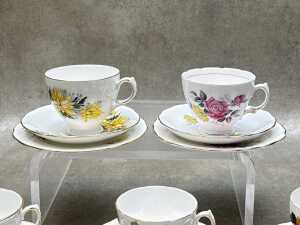Eight English porcelain trios - 2