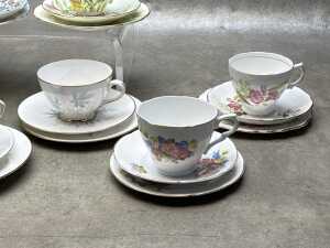 Eight English porcelain trios - 4