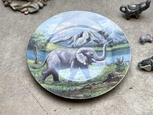 Collection of decorative elephants - 4