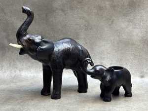 Collection of decorative elephant figures - 4