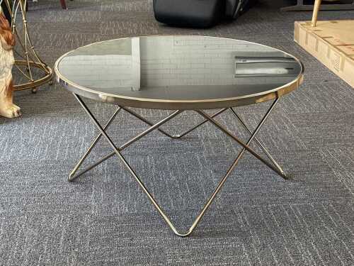 Champagne coffee table (boxed)