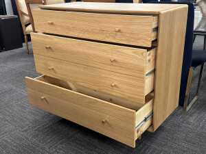 Niche chest of three drawers in natural finish (boxed) - 3
