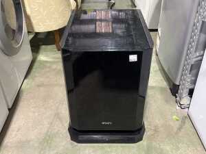 Dream Acoustics SW-200 powered subwoofer