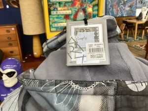 Dolcezza Art Simple winter long-line jacket in black/ white, size XXL - 4