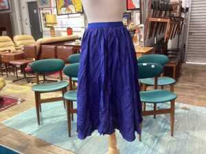 Scanlan Theodore gathered waist skirt in blue, size 8
