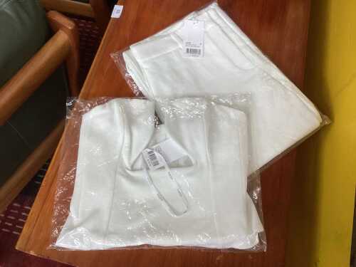 Kookai Ariel white low-cut top and low-rise pants