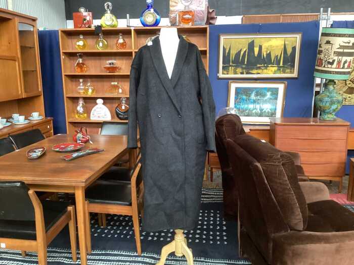 Hemi Blurr double-breasted wool coat in charcoal grey, size S