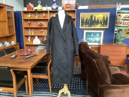 Hemi Blurr double-breasted wool coat in charcoal grey, size S