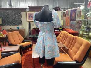 House CB Tallulah blue floral mid dress, size S - 2