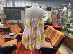 Kivari Francine bubble mini dress in pink/ yellow, size 8 - 2