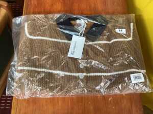 Goondiwindi, Australia, brown-collared knit, size 16