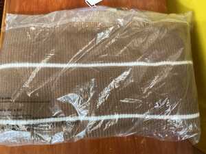 Goondiwindi, Australia, brown-collared knit, size 16 - 4