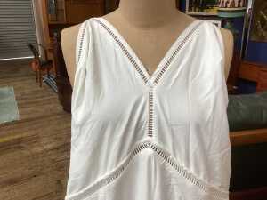 Sasha Therese Posey Maxi dress in white, size XXS - 2