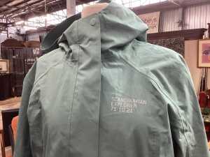 Scandinavian Explorer long-line coat in green, size L - 2
