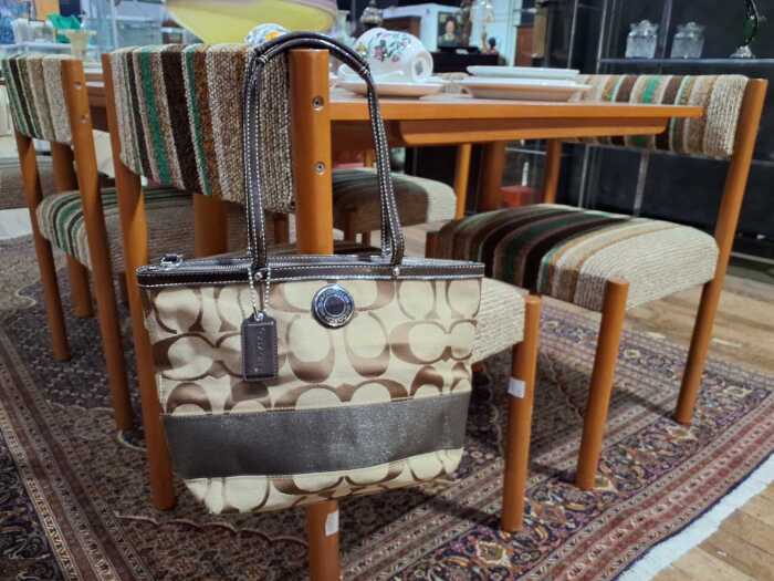Designer-style tote bag in brown tones