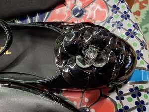 Designer-style black patent ballet flats with slip bag. - 4