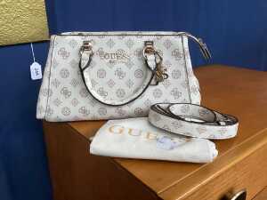 Designer-style handbag with white and gold tones - 3