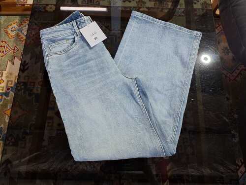 Jag Sofia Marine jean in light vintage wash size 30/12