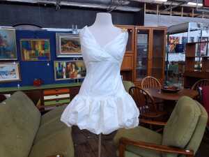 Angeliia Ro mini dress in white size 8