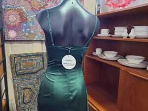 Babyboo Winona maxi dress in emerald size XS - 3
