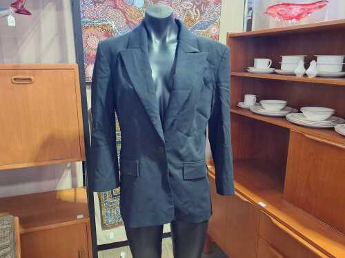 Cue blazer in black size 8