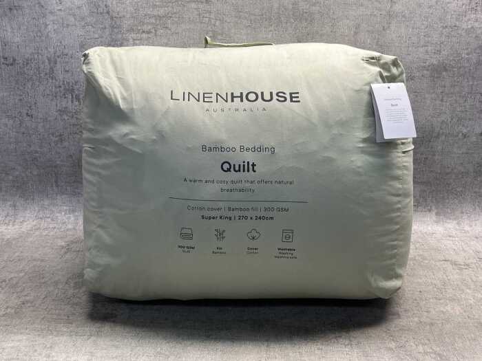 Linen House bamboo quilt (SK)