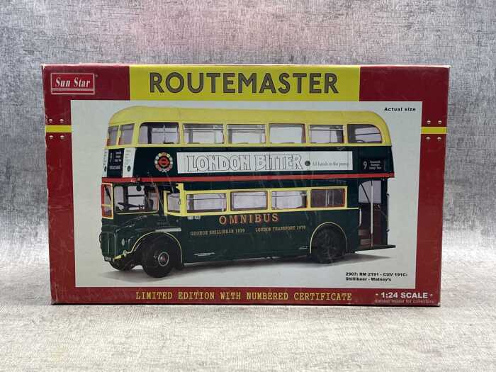 Routemaster diecast model