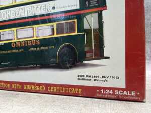 Routemaster diecast model - 2