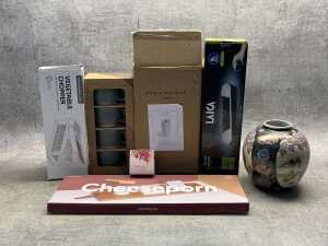Group of homewares