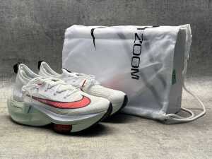 Nike Air Zoom Alphafly Next% size US 9.5 Women's