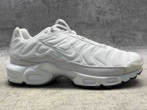 Nike Air Max Plus US 9.5 Women's - 2