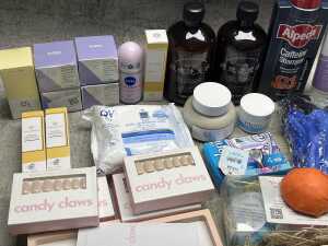 Group of beauty products - 2