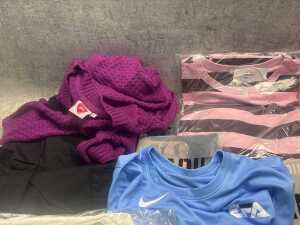 Group of women's clothing size large - 3
