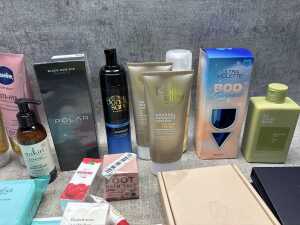 Group of beauty products - 6