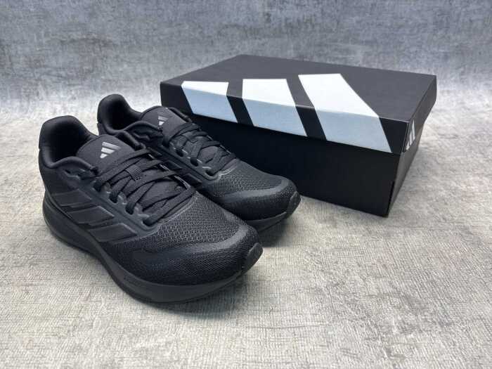 Adidas Runfalcon 5 J size 4 US